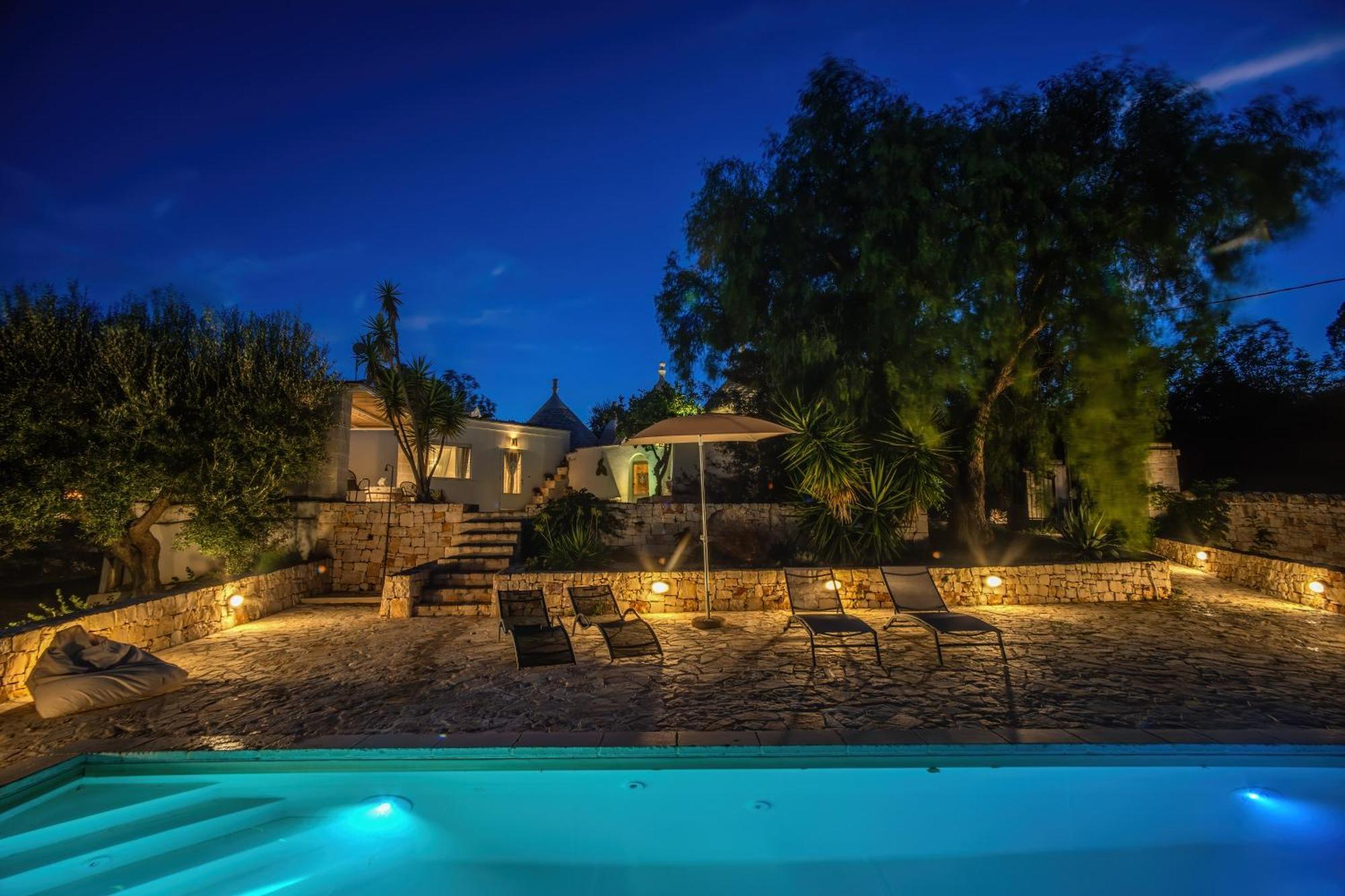 Holiday home Trullo Limone