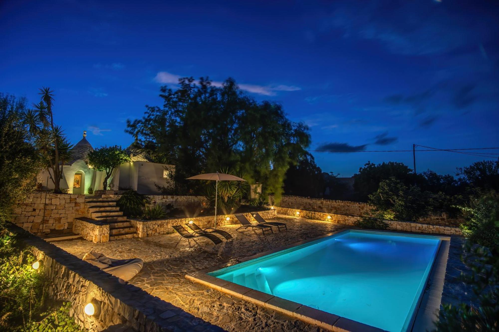 Holiday home Trullo Limone