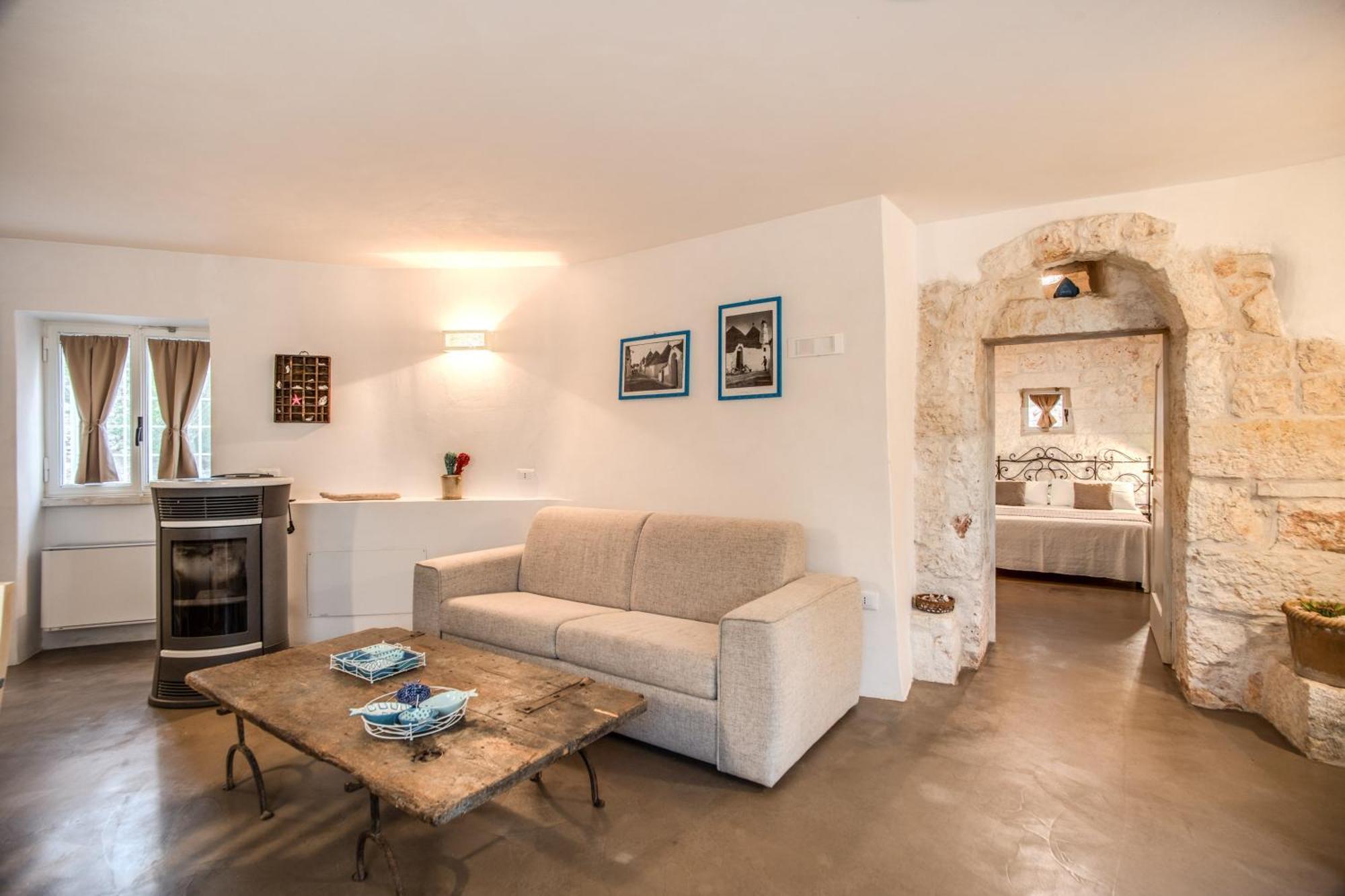 Holiday home Trullo Limone Ostuni